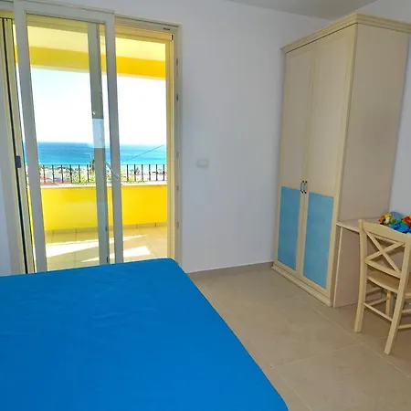 卢坎托鲁住宿加早餐旅馆 4*